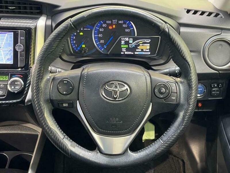 COROLLA FIELDER