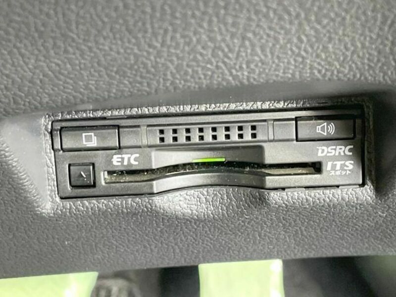 PRIUS-6