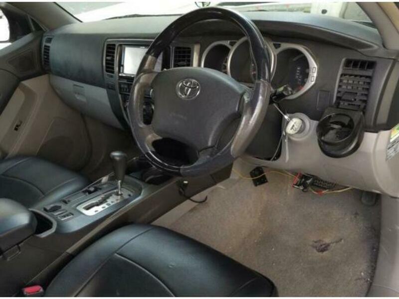 HILUX SURF-4
