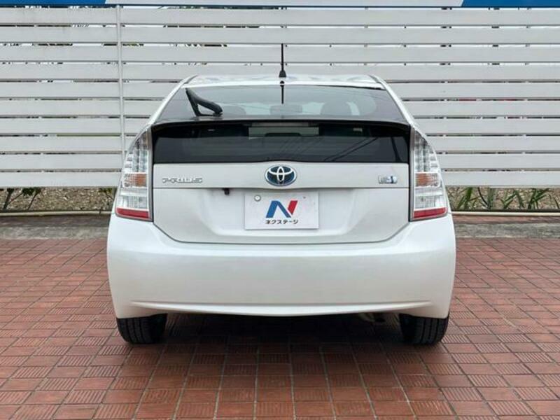 PRIUS-14