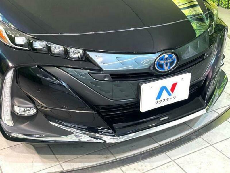 PRIUS PHV