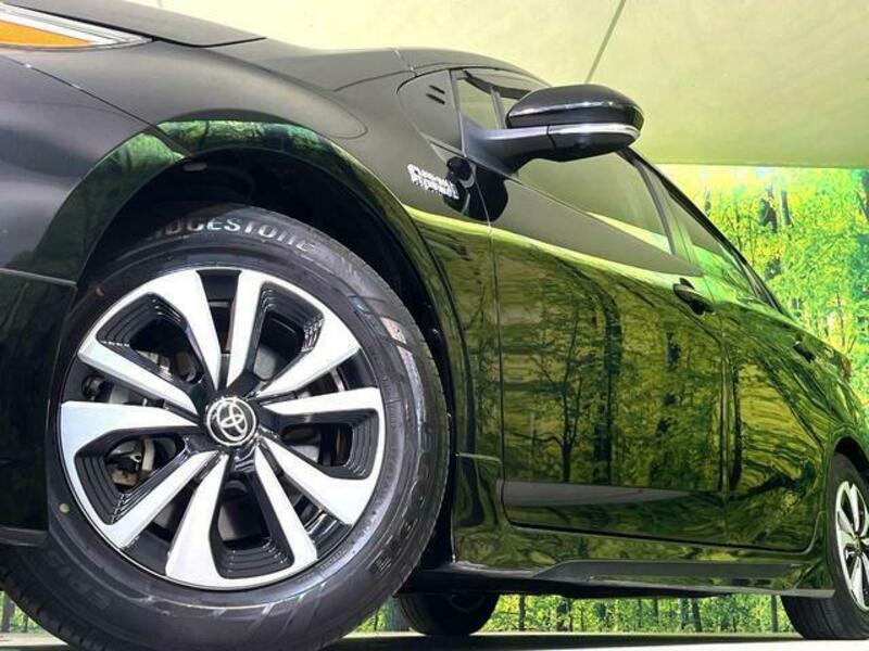PRIUS PHV