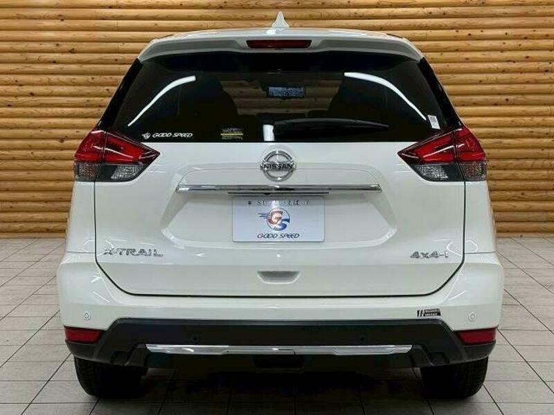 X-TRAIL-18