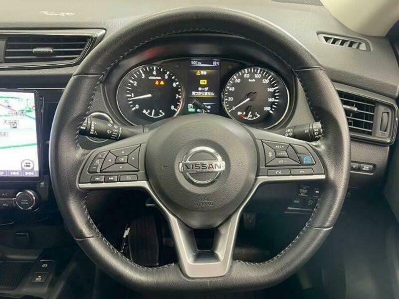 X-TRAIL-12