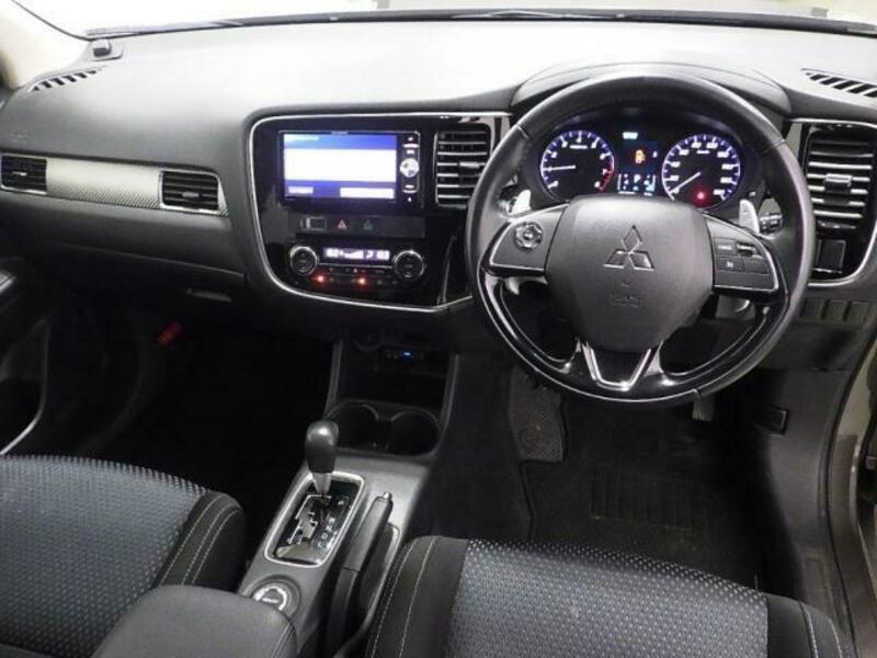 OUTLANDER
