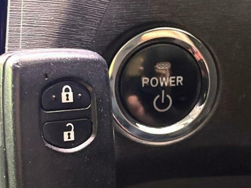 PRIUS-5