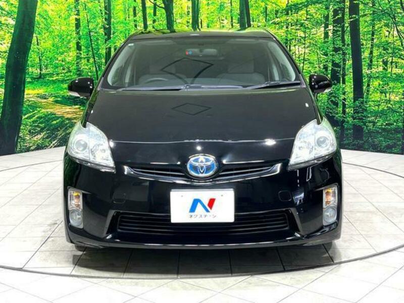 PRIUS-13