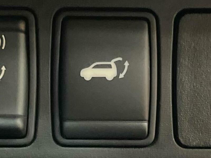 X-TRAIL-5