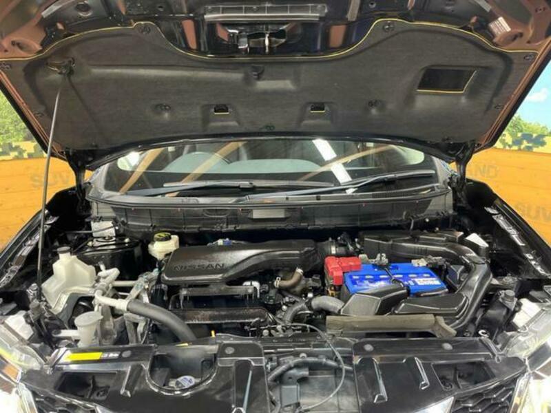X-TRAIL-17