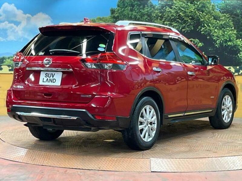 X-TRAIL-16