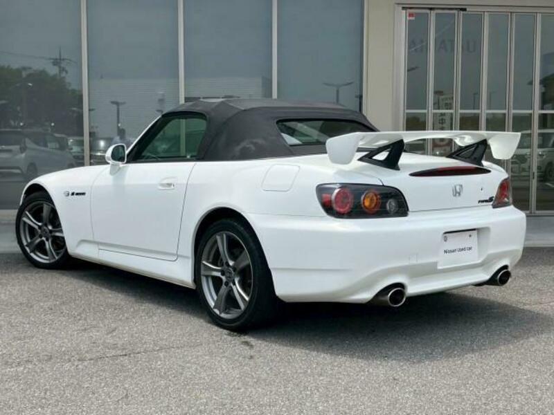 S2000