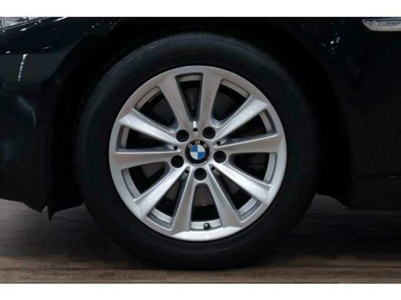 5 SERIES
