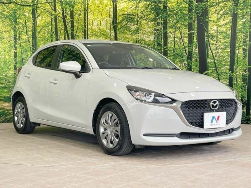 MAZDA2