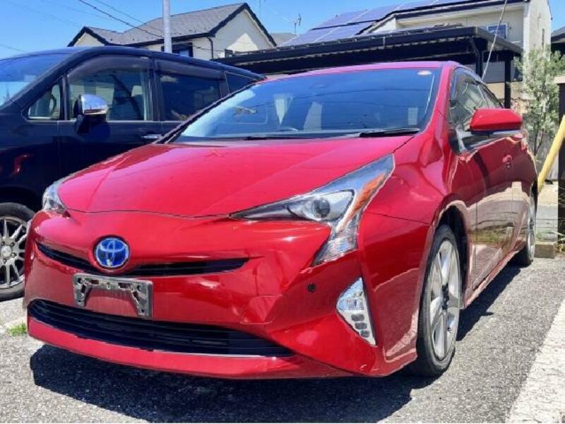 TOYOTA PRIUS
