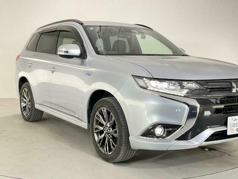 OUTLANDER PHEV