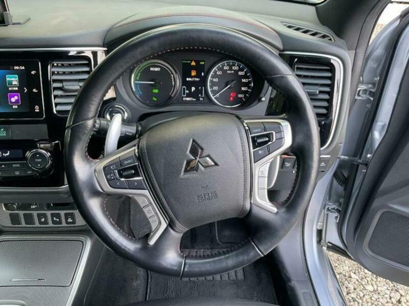 OUTLANDER PHEV