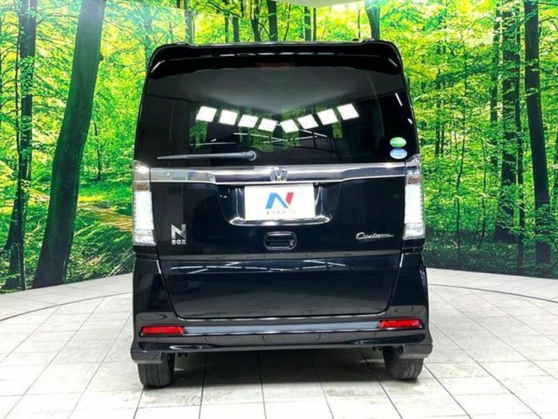 N BOX CUSTOM