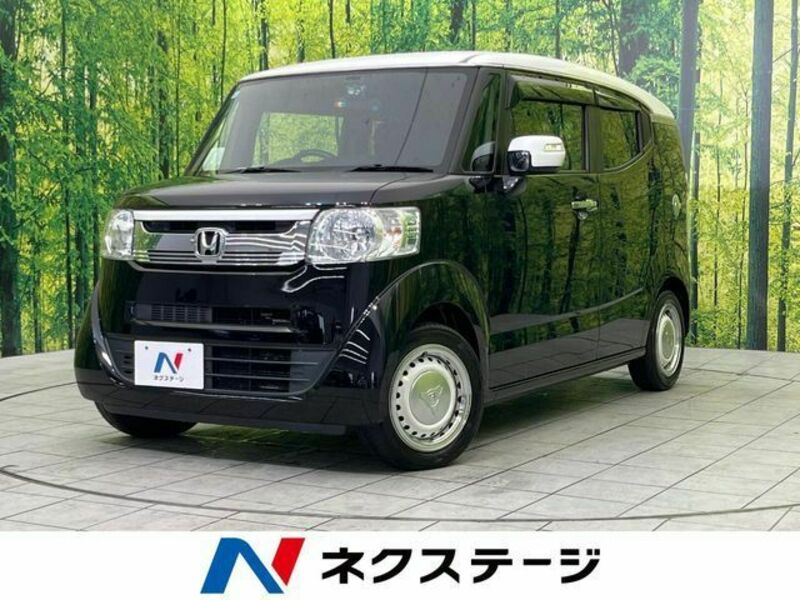 HONDA N BOX SLASH