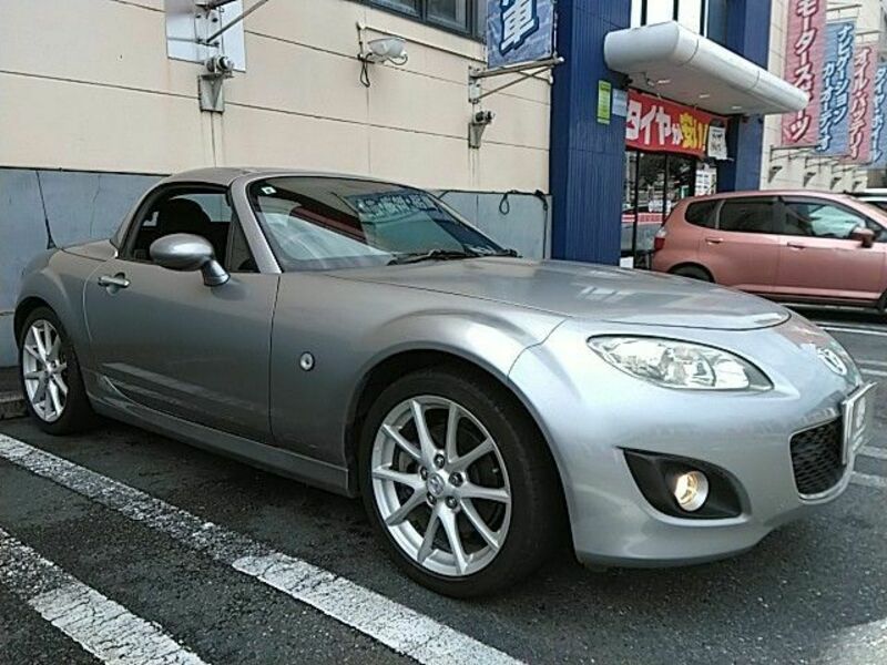 ROADSTER