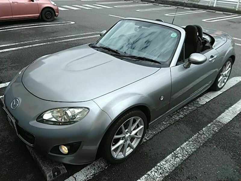 ROADSTER