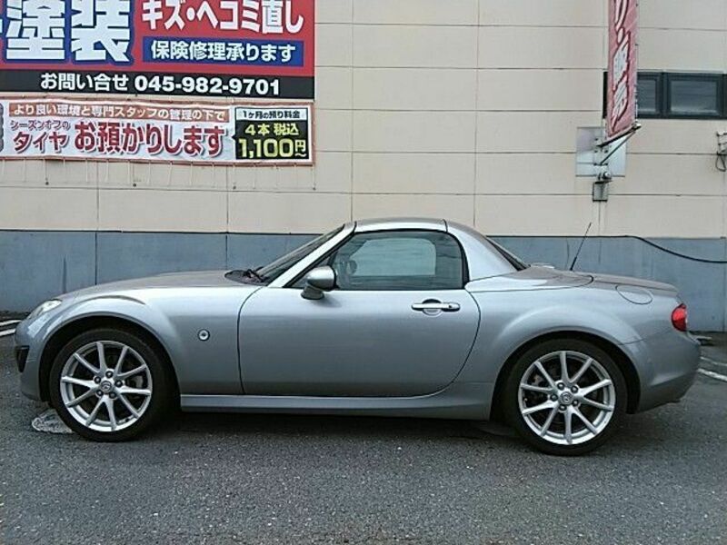 ROADSTER