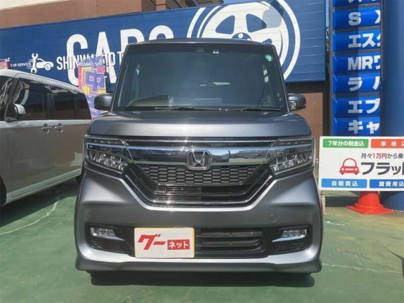 N BOX CUSTOM