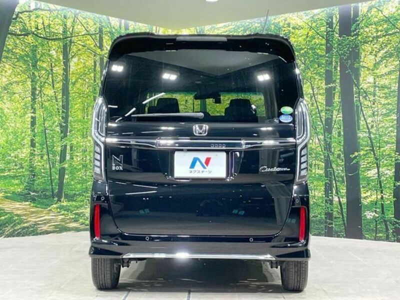 N BOX CUSTOM