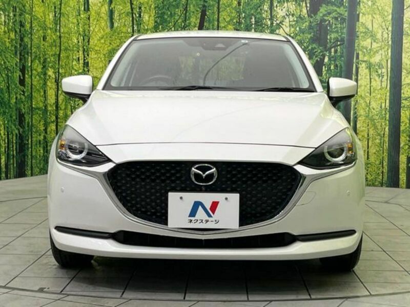 MAZDA2