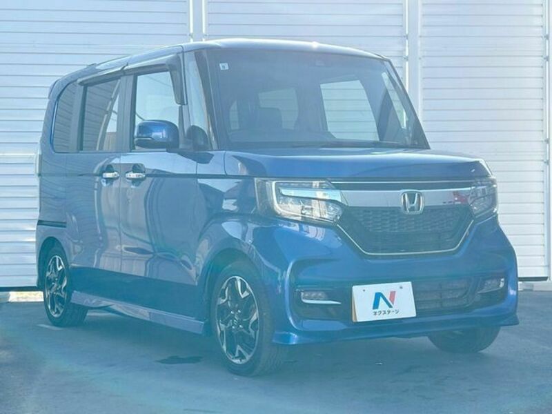 N BOX CUSTOM