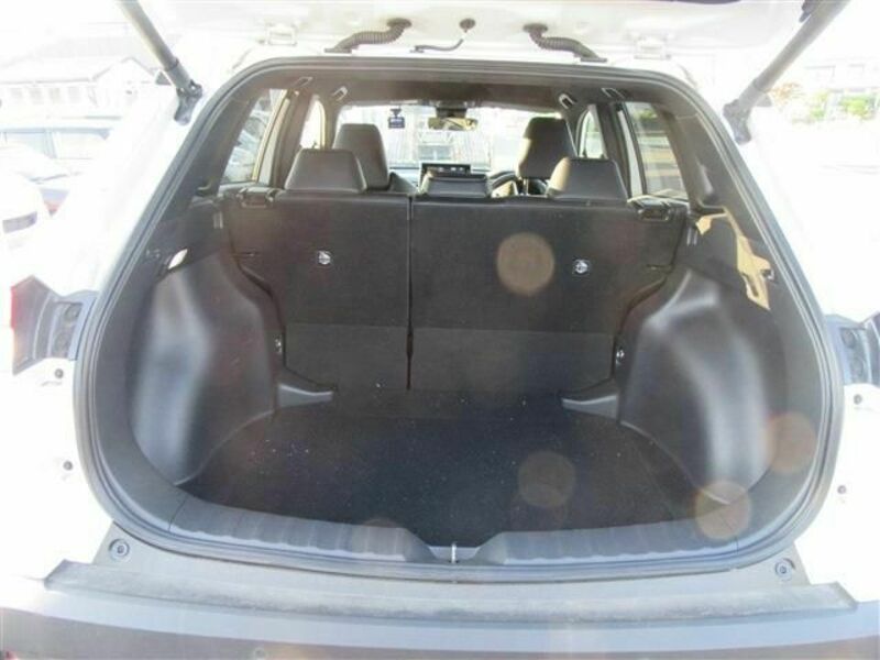 COROLLA CROSS