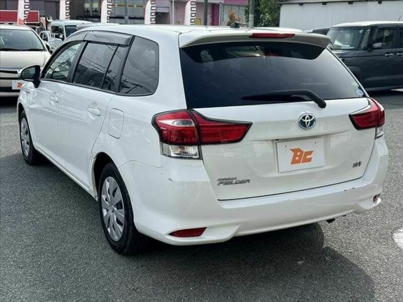 COROLLA FIELDER