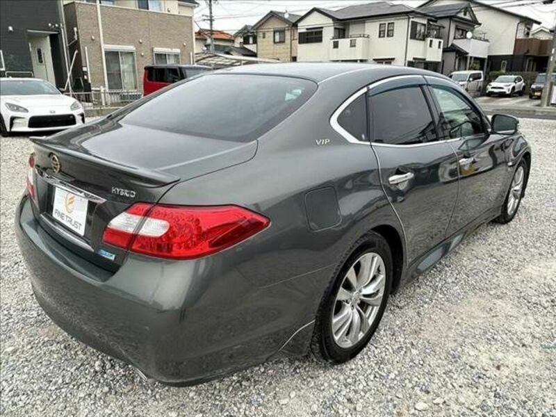 FUGA HYBRID