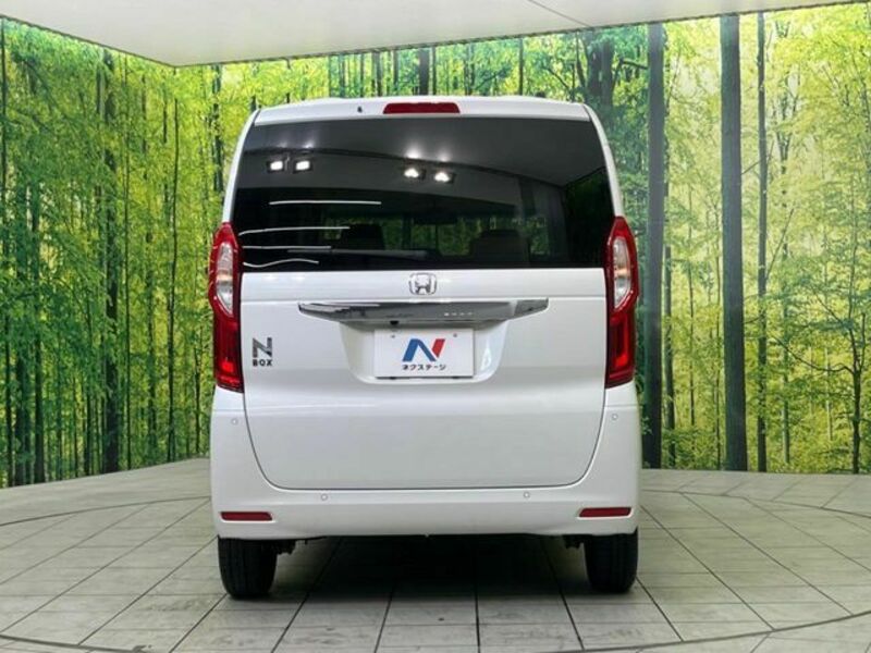 N BOX