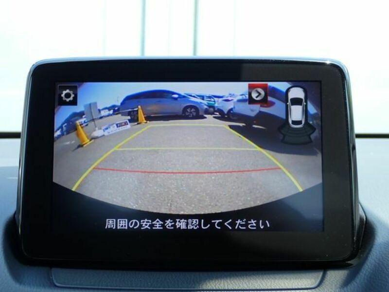 MAZDA2