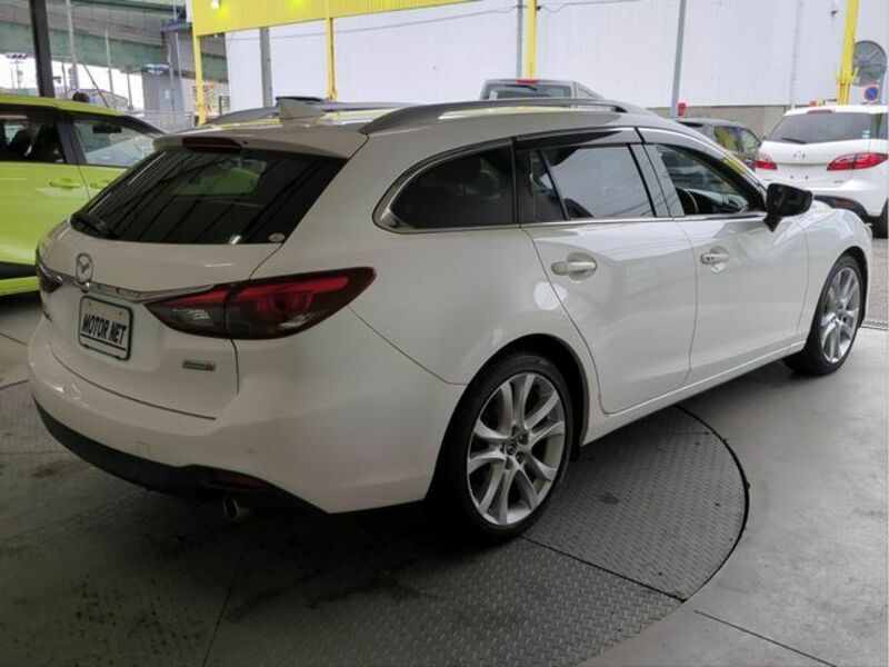 ATENZA WAGON-1