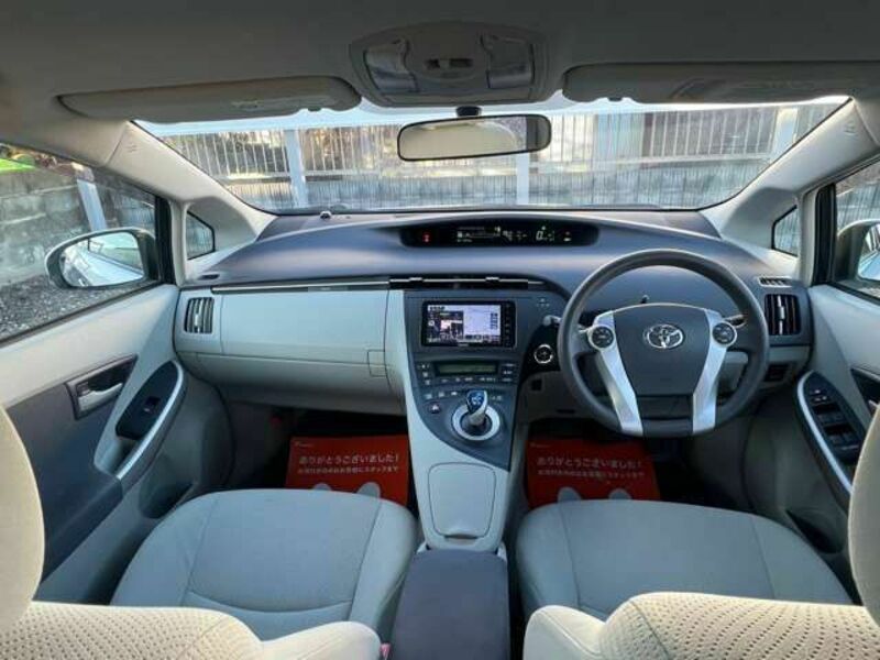 PRIUS-1