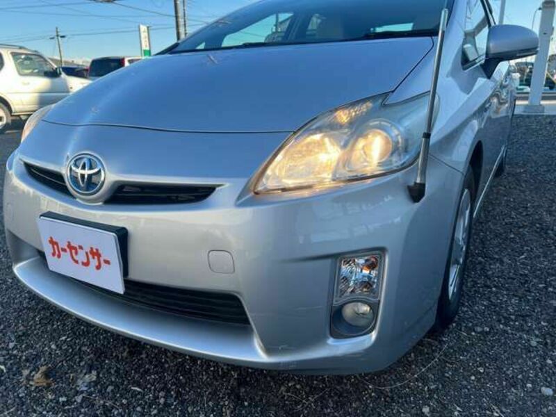 PRIUS-6