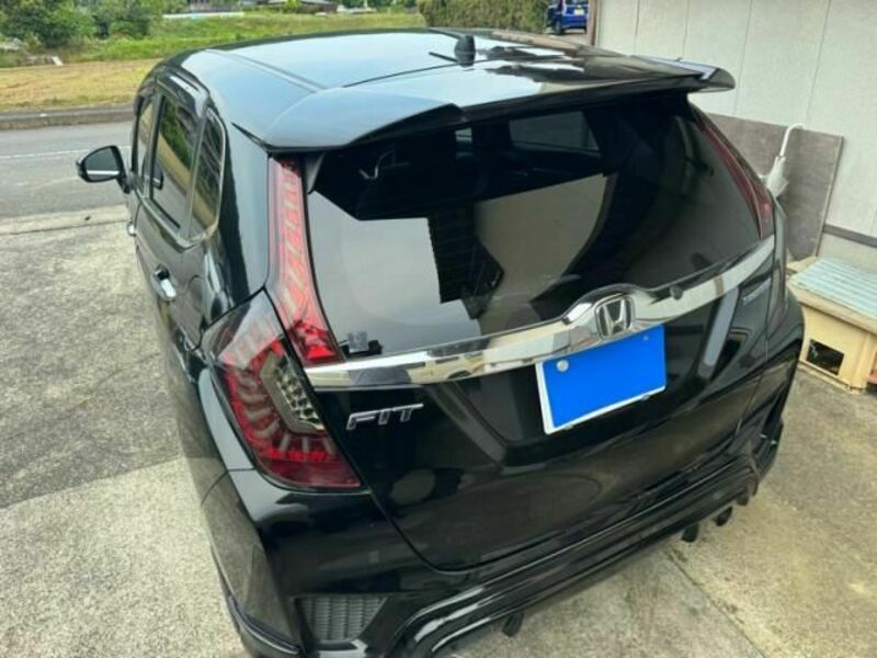 FIT HYBRID