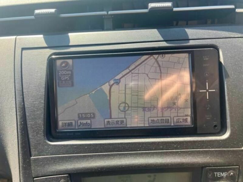 PRIUS-21