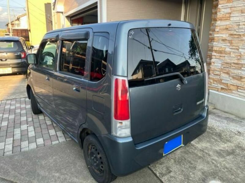 WAGON R