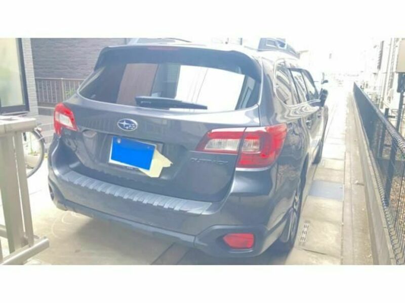 LEGACY OUTBACK
