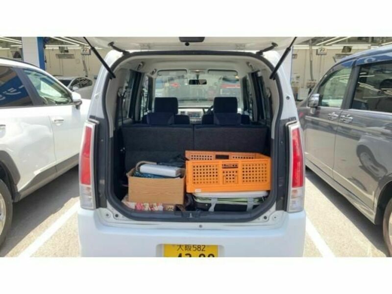 WAGON R-13