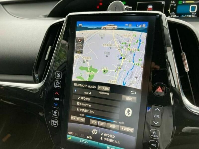 PRIUS PHV