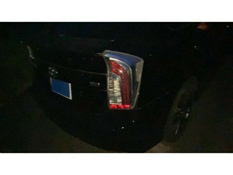 PRIUS-6