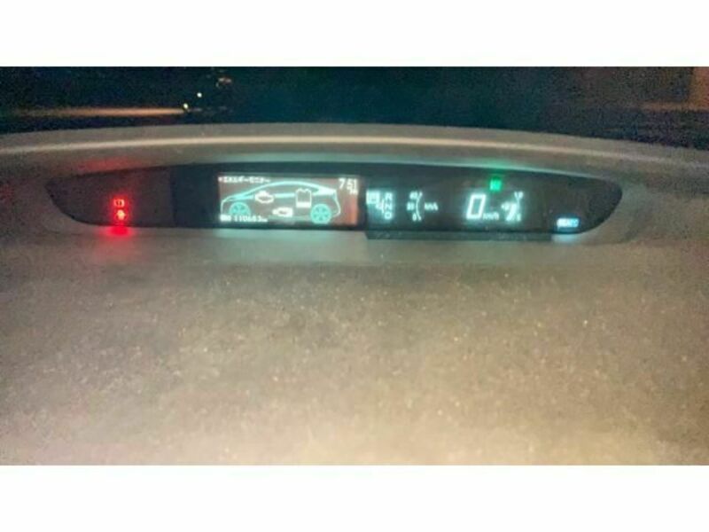 PRIUS-19
