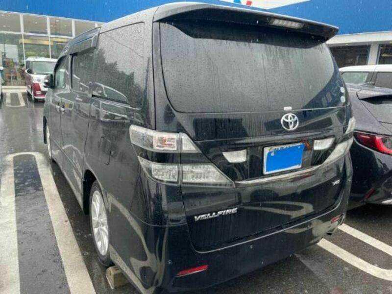 VELLFIRE-3