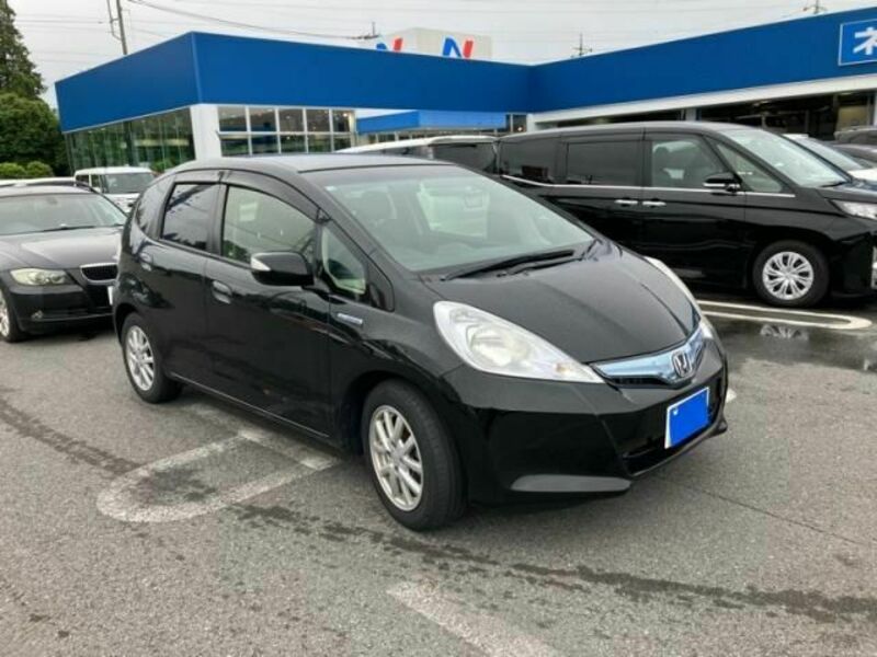 FIT HYBRID