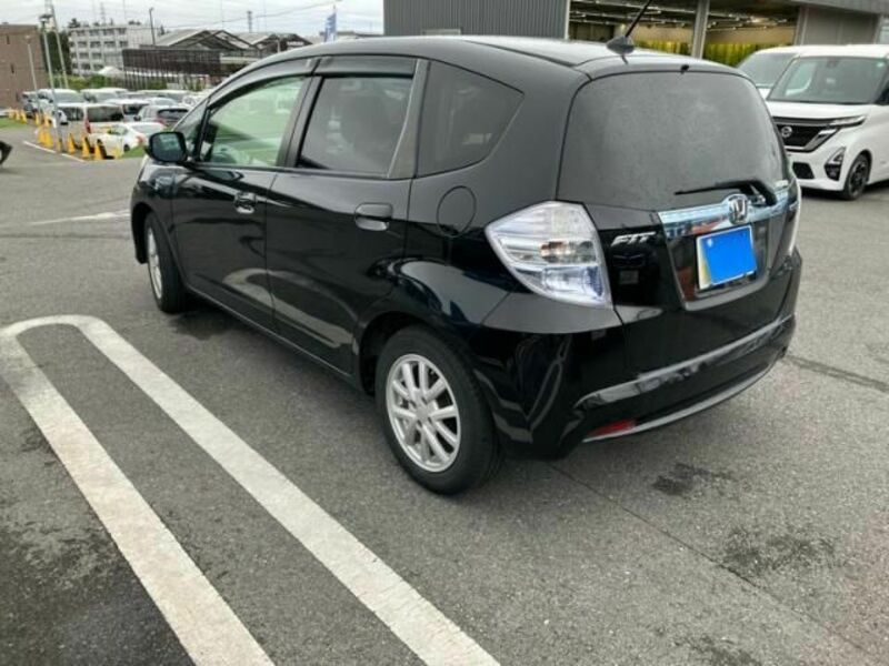 FIT HYBRID