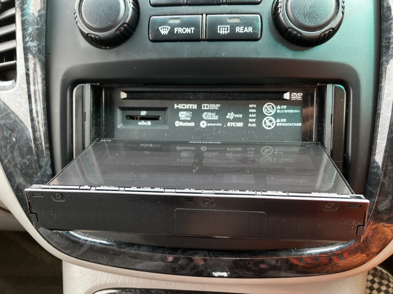 KLUGER L