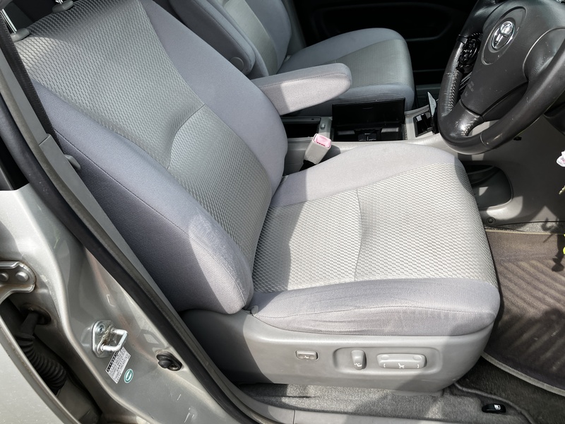 KLUGER L
